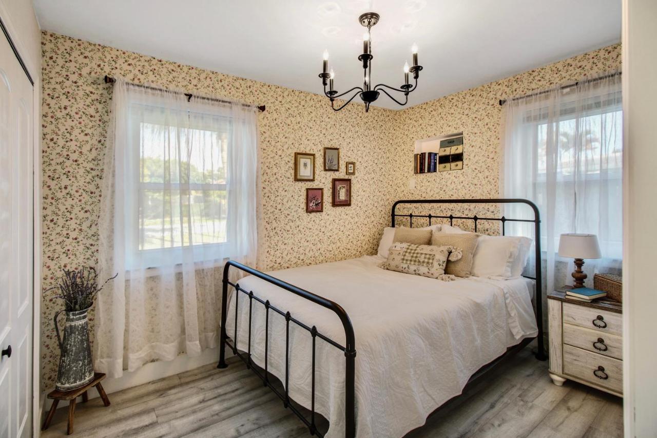 Private Heated Pool Oasis Pet-Friendly Retreat Short Or Long Stays Sleeps 2-8 Ppl Pompano Beach Buitenkant foto