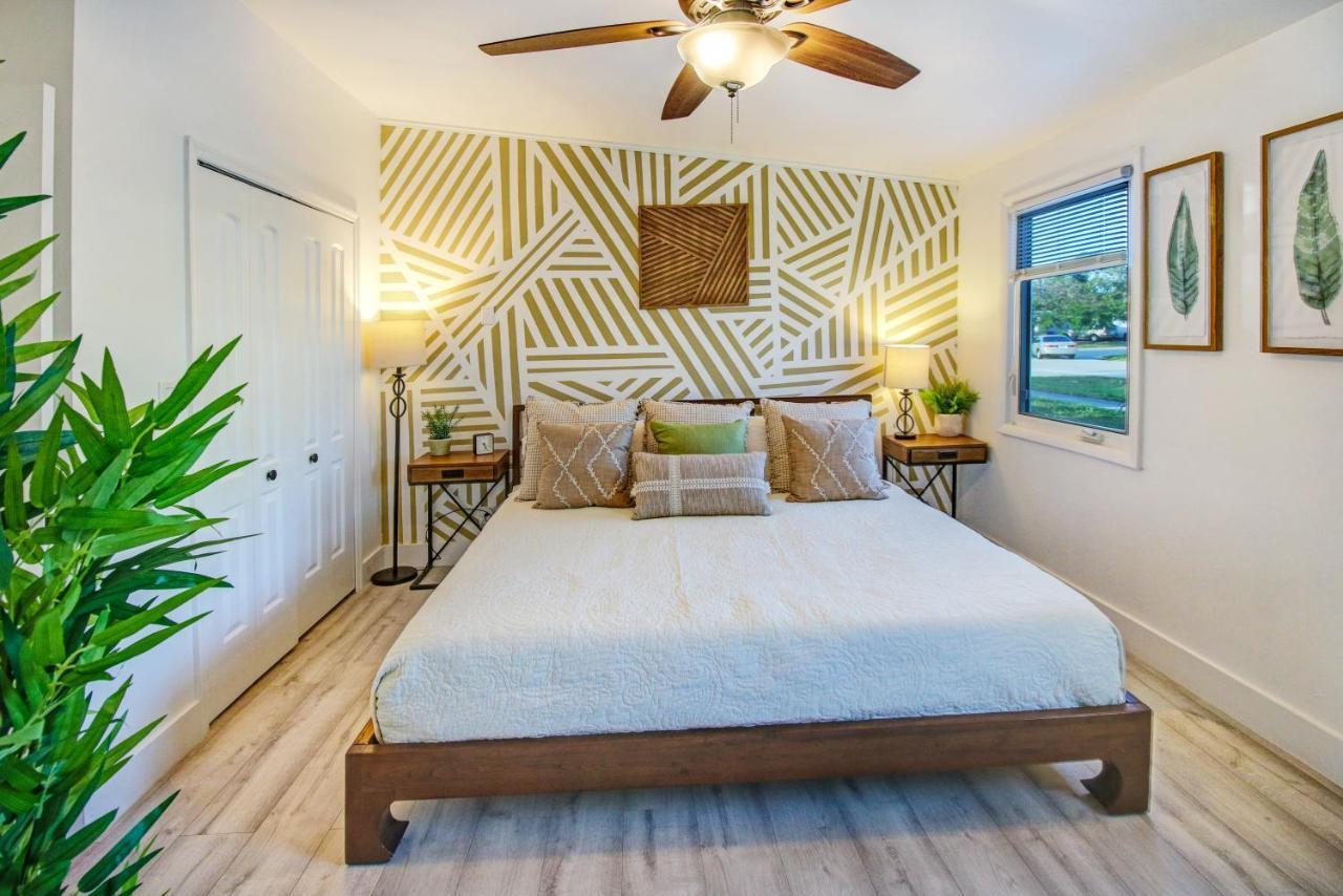 Private Heated Pool Oasis Pet-Friendly Retreat Short Or Long Stays Sleeps 2-8 Ppl Pompano Beach Buitenkant foto