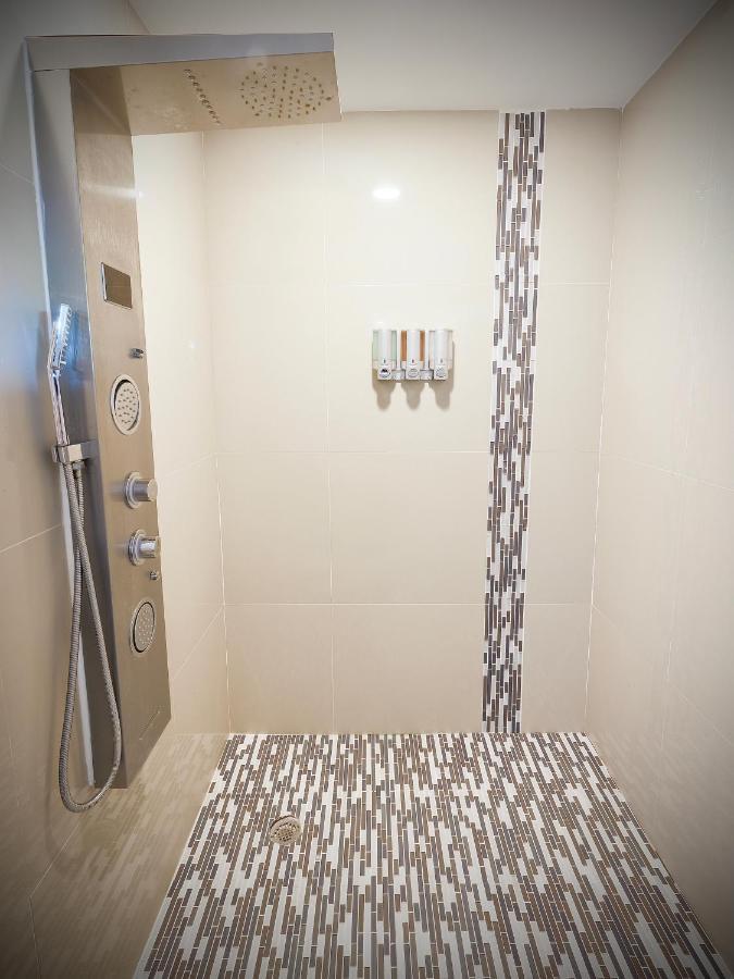 Private Heated Pool Oasis Pet-Friendly Retreat Short Or Long Stays Sleeps 2-8 Ppl Pompano Beach Buitenkant foto