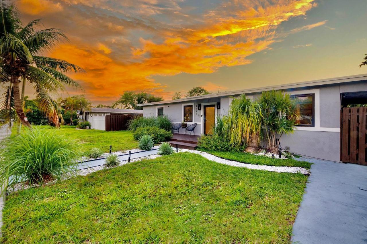 Private Heated Pool Oasis Pet-Friendly Retreat Short Or Long Stays Sleeps 2-8 Ppl Pompano Beach Buitenkant foto