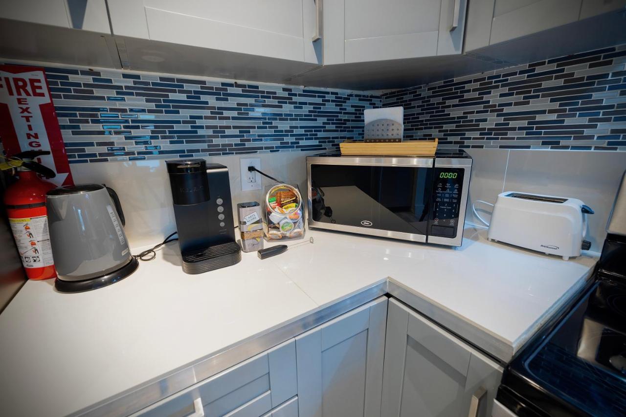 Private Heated Pool Oasis Pet-Friendly Retreat Short Or Long Stays Sleeps 2-8 Ppl Pompano Beach Buitenkant foto